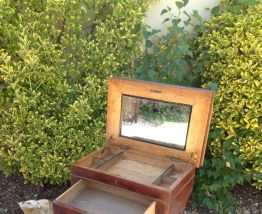 Coiffeuse pour restauration