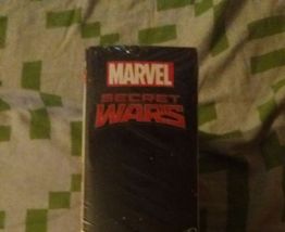 COFFRET COLLECTOR (900 EX) SECRET WARS 4 - neuf sous blister