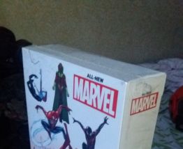 Coffret ALL NEW MARVEL collector neuf sous blister