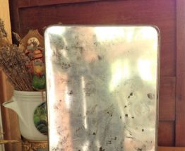 Boîte métal à Biscuit "Peugeot"