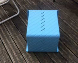 Table plastique Stamp