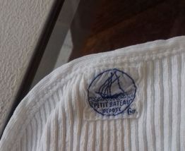 2 gilets nouveau né petit bateau