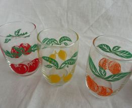 Série 3 verres vintage décors fruits
