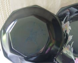 Lot de 4 assiettes creuses noires Vintage