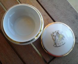 Bonbonnière porcelaine