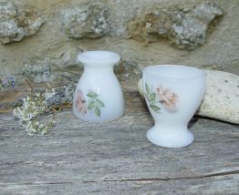 Duo de coquetiers Arcopal à motif de rose