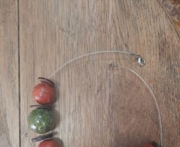 Collier en pierres semi precieuses 