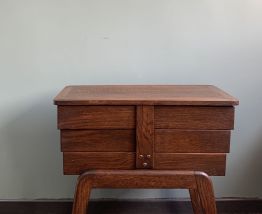 Travailleuse vintage année 50 pieds compas 