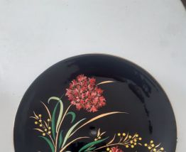 Assiette décorative peint à la main