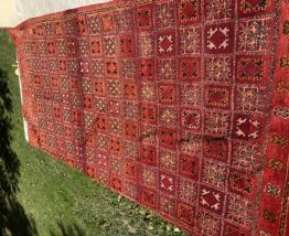 Tapis artisanal berbère 