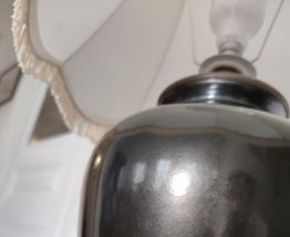 Lampe céramique noire ancienne