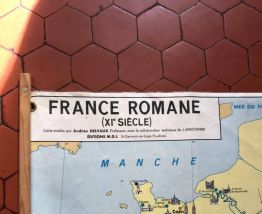 Carte scolaire ancienne 