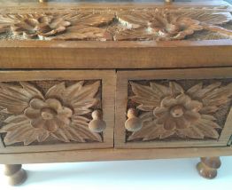 Coffre miroir sculpté main Suède 