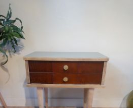 Chevet vintage Pieds fuselés