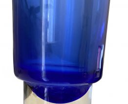 Vase en verre bleu