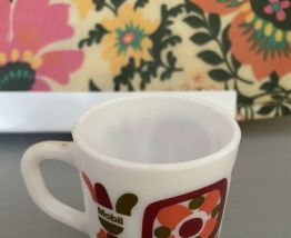2 tasses vintage année 70