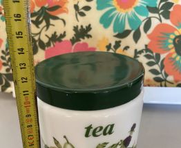 Pot en opaline blanche motifs fruits 