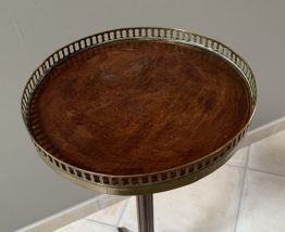 Sellette, Guéridon, table d’appoint tripode