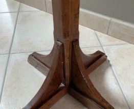 Sellette, Guéridon, table d’appoint