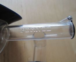 Bec verseur publicitaire Pernod pastis  