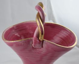 Panier rose en céramique de Louviers
