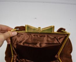 Sac à main marron en suédine