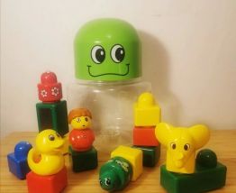 Boîte Lego Duplo vintage 1995 et chenille Duplo