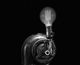 Lampe type industriel