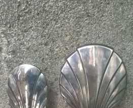 Set  miroir + brosse Art Deco en metal argenté