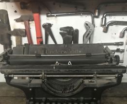 Machine à écrire Underwood