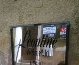 Cadre miroir publicitaire "Léontine"