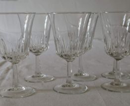 Lot 6 verres  à  vin  luminance régence 