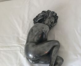 Bronze femme nue