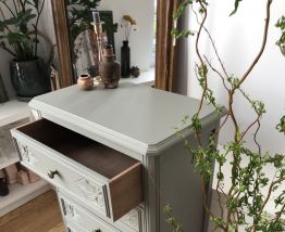 Commode/Chiffonnier vintage