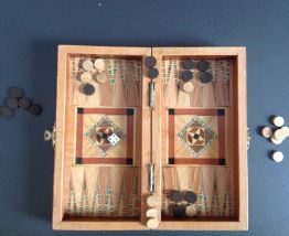 Jeu de dames et backgammon en bois &amp; nacre de voyage