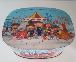 Boite métal Manège enchanté bonbons Brochet