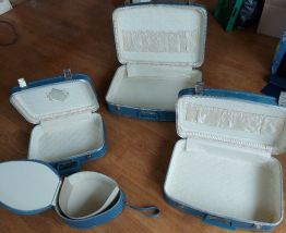 3 valises et vanity case – années 70