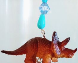 Boucles d’oreilles dinosaure , boucles d’oreilles Triceratop