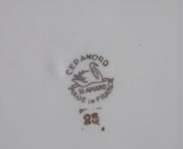 Plat à gâteau en faïence  "Le petit chaperon rouge" 