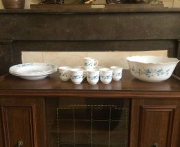 Petite vaisselle arcopal myosotis 