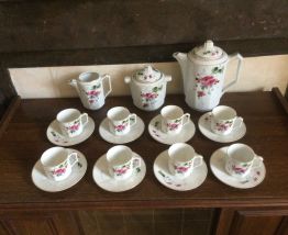 Service à café porcelaine 