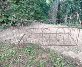 lit d’enfant fer forgé décoratif 