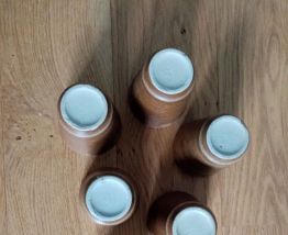 Tasses ou verres en grès émaillée