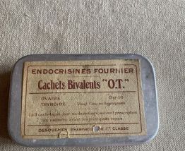 Ancienne boîte glandes "ENDOCRISINES" laboratoire Fournier