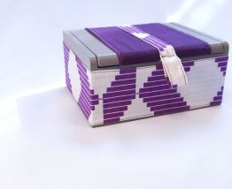 Jolie boîte en bois et tissus africain wax violet
