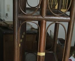 Étagère bibliothèque vintage en rotin et osier