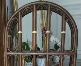 Étagère bibliothèque vintage en rotin et osier