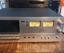 Lecteur K7 TEAC A-150 année  1977
