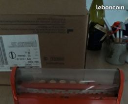 Caisse enregistreuse en métal vintage