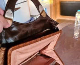 Sac à main de femme crocodile Vintage Très bonne éta année